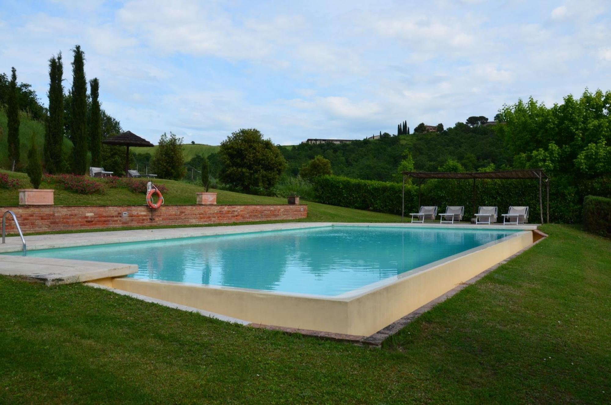 Agriturismo Sant'Alfredo Monteroni dʼArbia Buitenkant foto