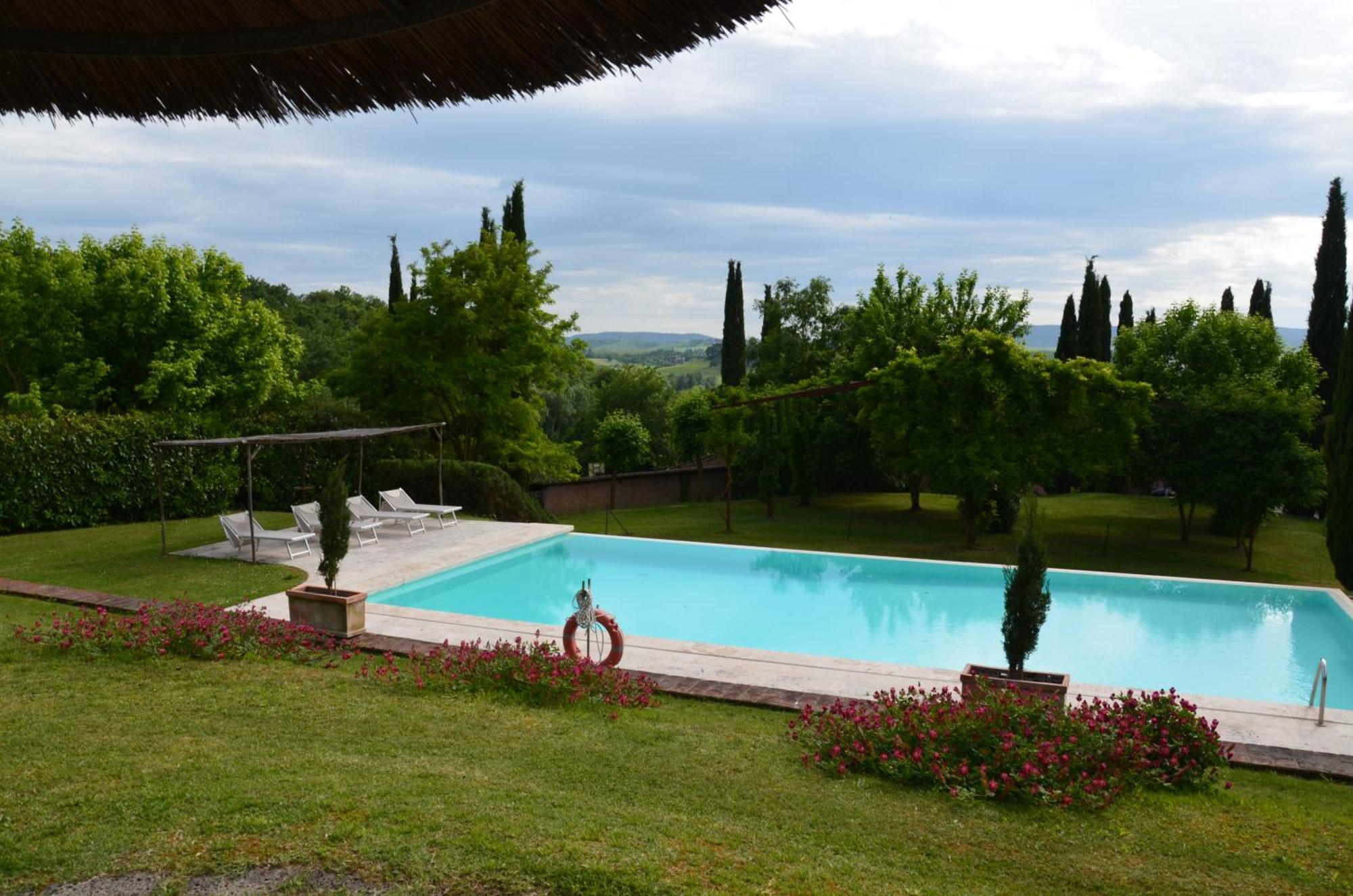 Agriturismo Sant'Alfredo Monteroni dʼArbia Buitenkant foto