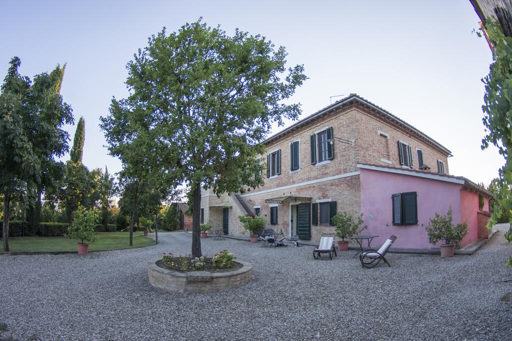 Agriturismo Sant'Alfredo Monteroni dʼArbia Buitenkant foto