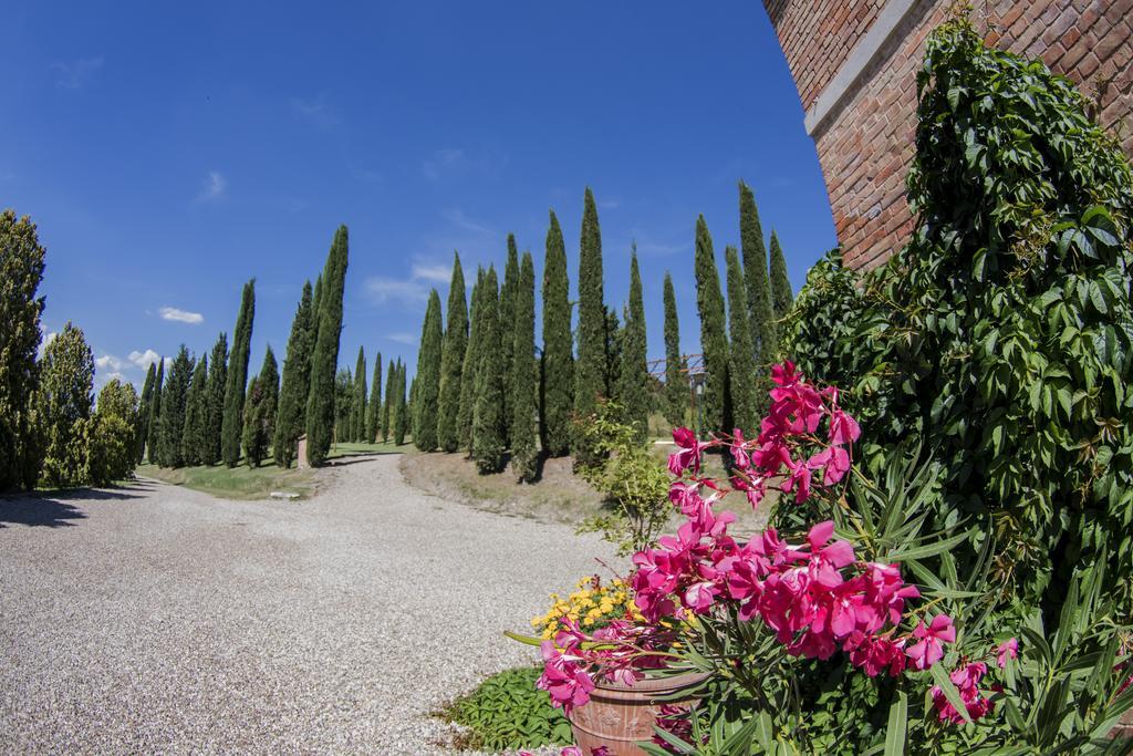 Agriturismo Sant'Alfredo Monteroni dʼArbia Buitenkant foto
