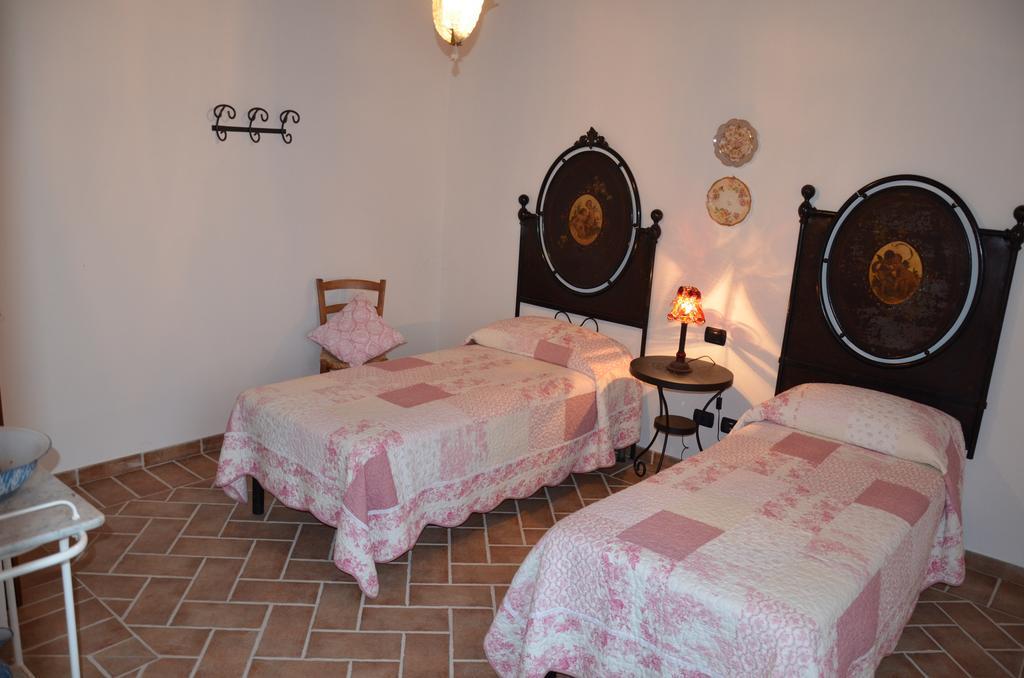 Agriturismo Sant'Alfredo Monteroni dʼArbia Buitenkant foto