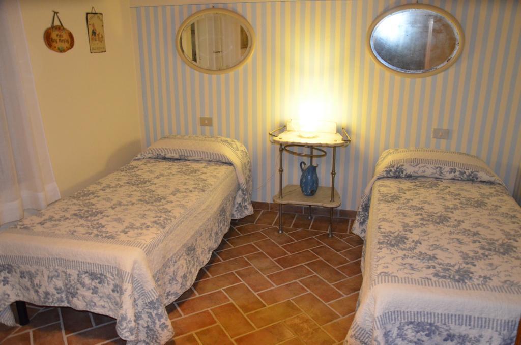 Agriturismo Sant'Alfredo Monteroni dʼArbia Buitenkant foto