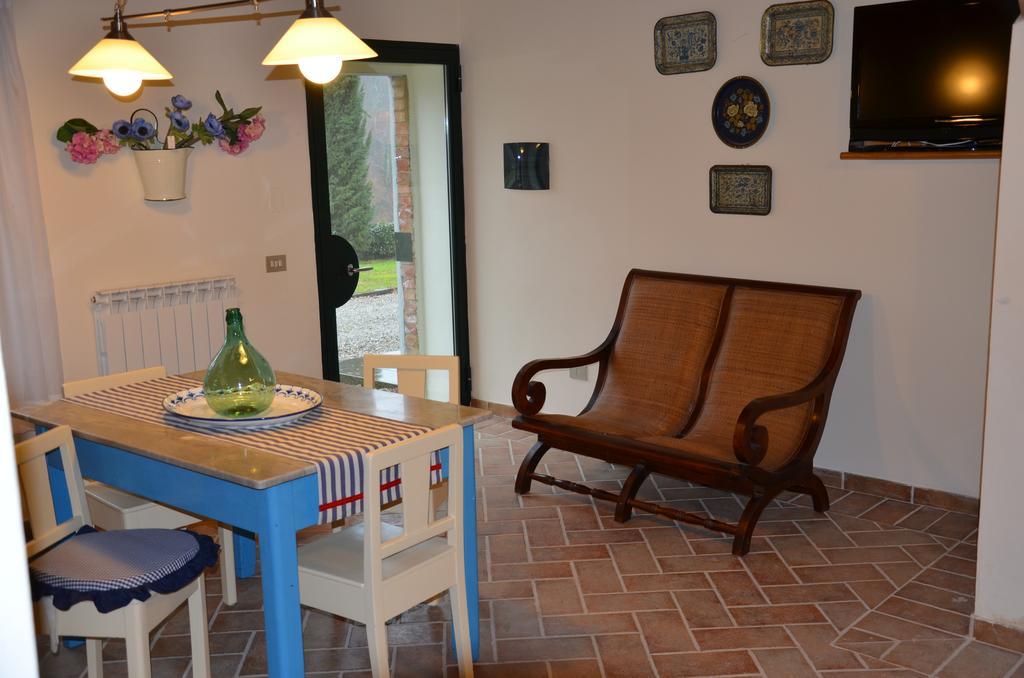 Agriturismo Sant'Alfredo Monteroni dʼArbia Buitenkant foto